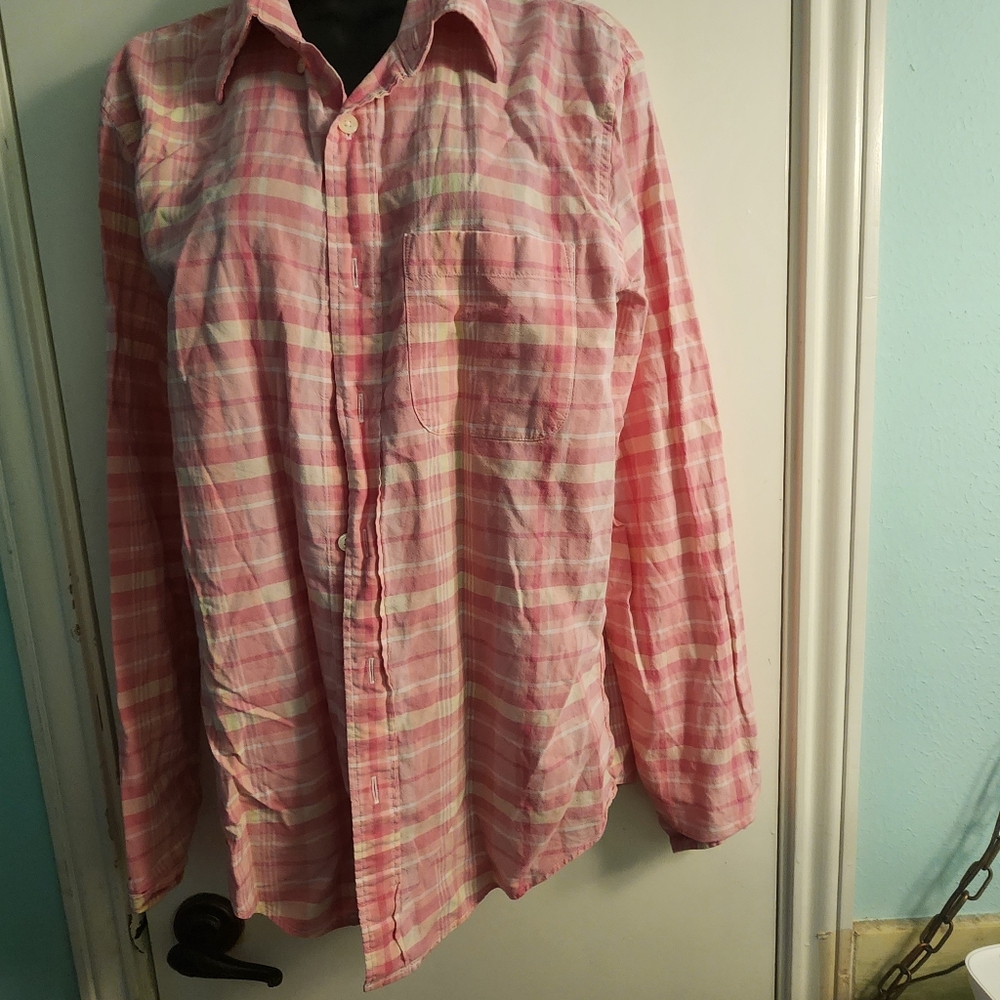 Pink plaid Abercrombie and Fitch button-down shirt, M